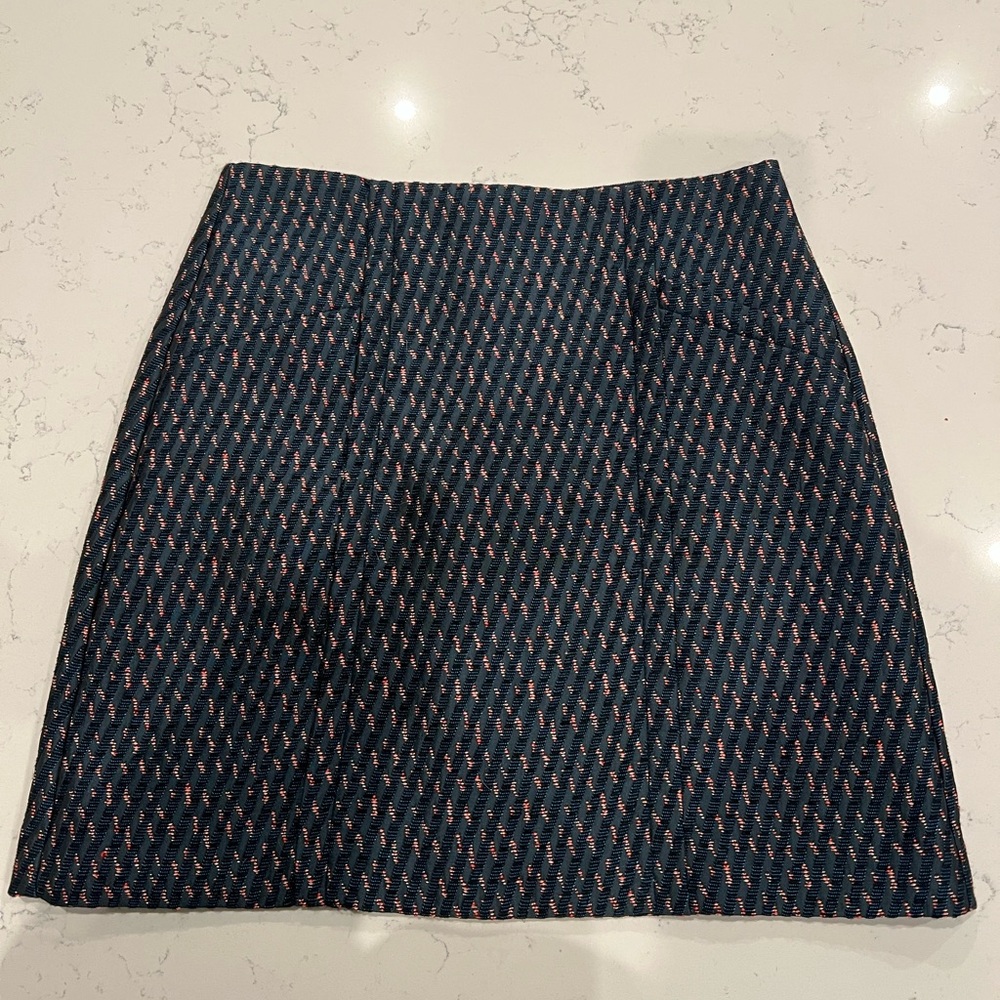 Elegant Navy Patterned Skirt